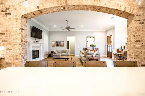 702 Autumn Hl, Madison, MS 39110 photo 7