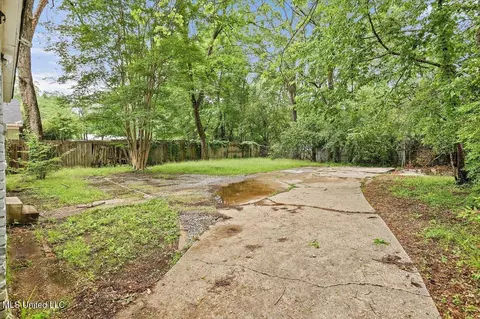 4067 N State St, Jackson, MS 39206 photo 25