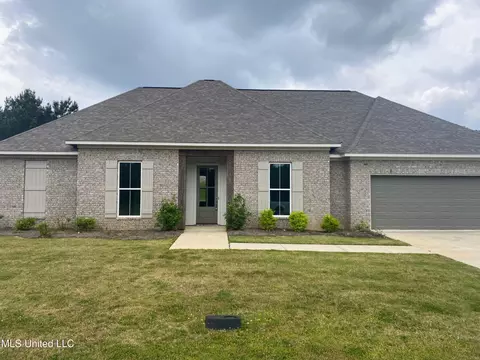 136 Rockbridge Xing, Clinton, MS 39056