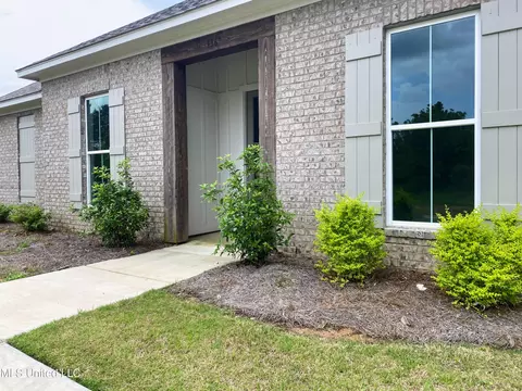 Other - 136 Rockbridge Xing, Clinton, MS 39056 photo 1 of 3