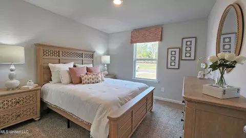 Bedroom - 9682 Reserve Blvd, Biloxi, MS 39532 photo 4 of 5