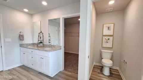 Entry Way - 9682 Reserve Blvd, Biloxi, MS 39532 photo 4 of 4