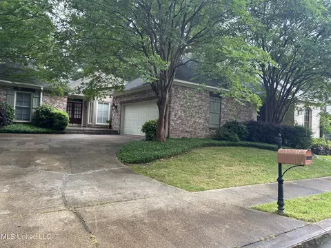 102 Willow Cv, Ridgeland, MS 39157