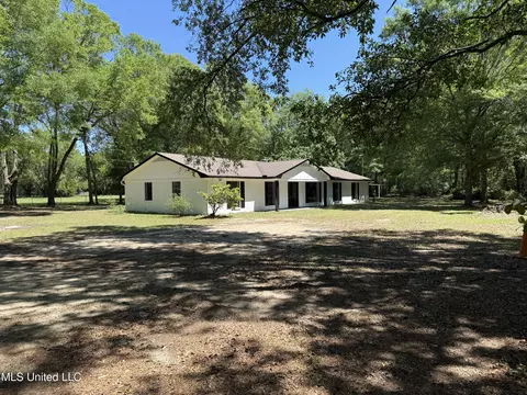 22316 Arrow Trl, Moss Point, MS 39562 photo 8