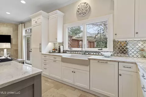 Kitchen - 116 Hampton Way, Madison, MS 39110 photo 3 of 7