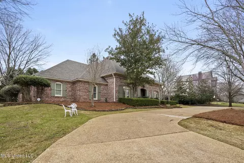 Exterior - 116 Hampton Way, Madison, MS 39110 photo 11 of 12