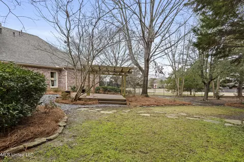 Exterior - 116 Hampton Way, Madison, MS 39110 photo 9 of 12