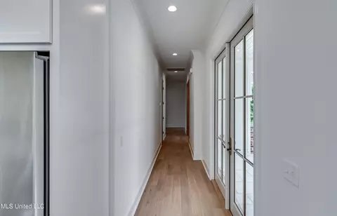 Entry Way - 119 Commonwealth Dr, Madison, MS 39110 photo 1 of 2