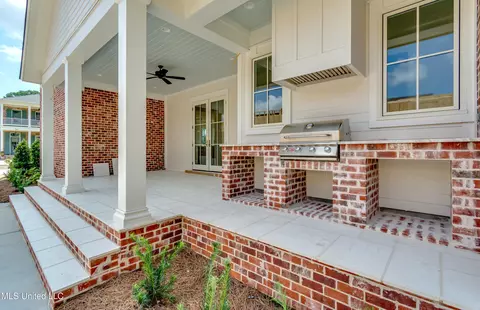 Exterior - 119 Commonwealth Dr, Madison, MS 39110 photo 10 of 10