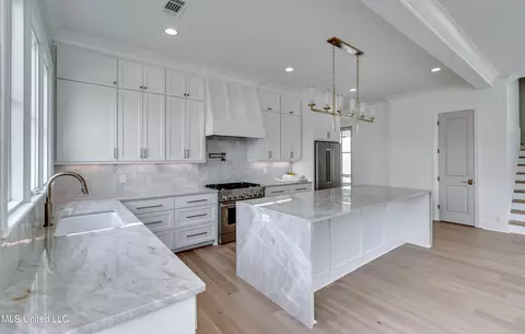 Kitchen - 119 Commonwealth Dr, Madison, MS 39110 photo 3 of 7