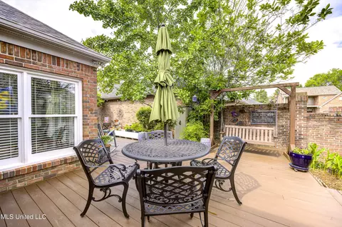 12 Autumn Hill Dr, Jackson, MS 39211 photo 47