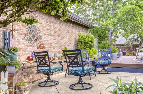 12 Autumn Hill Dr, Jackson, MS 39211 photo 48
