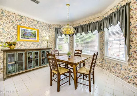 12 Autumn Hill Dr, Jackson, MS 39211 photo 27