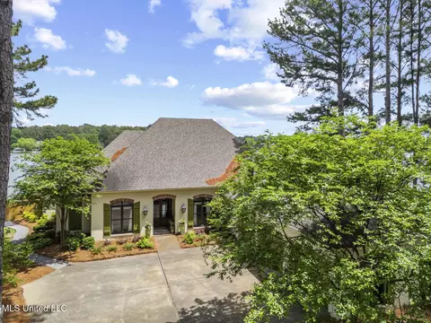 Exterior - 130 Northshore Pt, Madison, MS 39110 photo 11 of 11