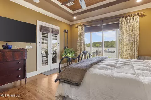 Bedroom - 130 Northshore Pt, Madison, MS 39110 photo 2 of 5