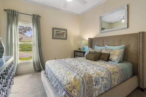 Bedroom - 130 Northshore Pt, Madison, MS 39110 photo 3 of 5