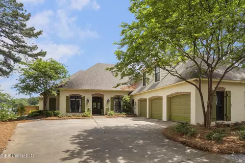 Exterior - 130 Northshore Pt, Madison, MS 39110 photo 2 of 11