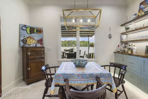 Dining - 130 Northshore Pt, Madison, MS 39110 photo 3 of 3
