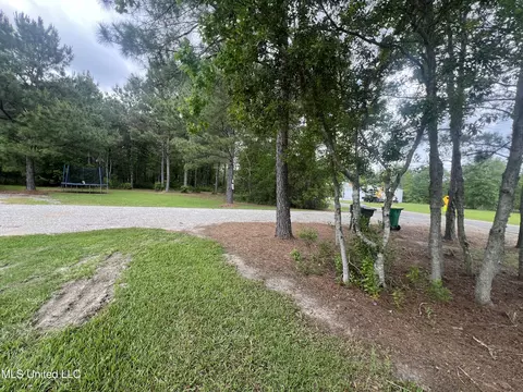 Exterior - 6306 Tanner Williams Rd, Lucedale, MS 39452 photo 10 of 11