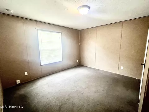 Bedroom - 6306 Tanner Williams Rd, Lucedale, MS 39452 photo 2 of 4
