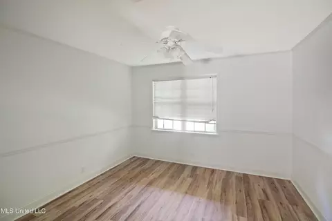 Bedroom - 54 Willowbrook Ln, Brandon, MS 39042 photo 3 of 5