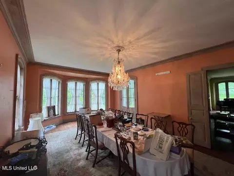 Dining - 112 Dana Rd, Natchez, MS 39120 photo 1 of 3