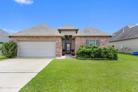 15158 Clemson Ave, Gulfport, MS 39503