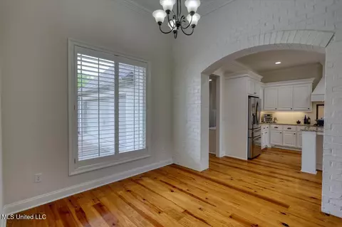 Dining - 106 Elizabeth Dr, Brandon, MS 39042 photo 2 of 2