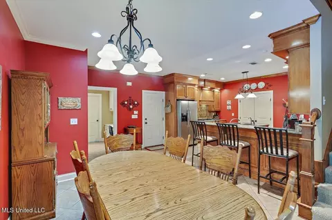 Dining - 875 Westerly Dr, Brandon, MS 39042 photo 2 of 2