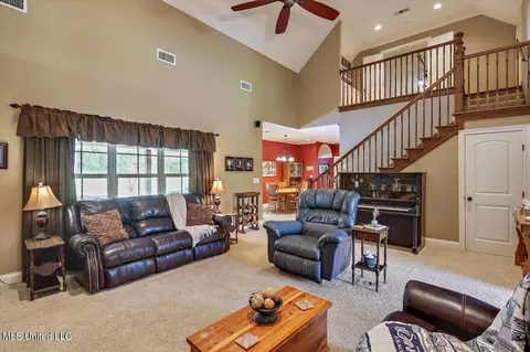 Living - 875 Westerly Dr, Brandon, MS 39042 photo 4 of 4