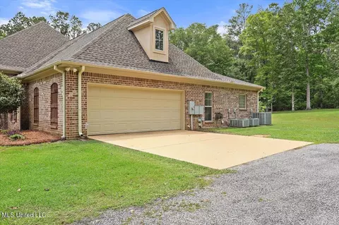 Exterior - 875 Westerly Dr, Brandon, MS 39042 photo 13 of 13