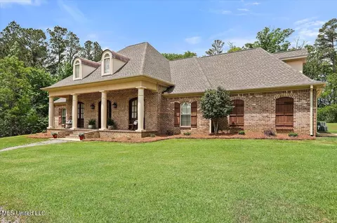 Exterior - 875 Westerly Dr, Brandon, MS 39042 photo 3 of 13