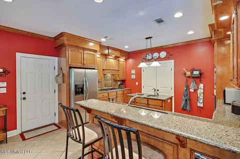 Kitchen - 875 Westerly Dr, Brandon, MS 39042 photo 1 of 6