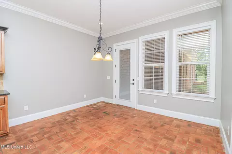 Dining - 104 Duffey Dr, Florence, MS 39073 photo 4 of 4