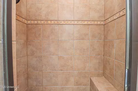 Bath - 104 Duffey Dr, Florence, MS 39073 photo 13 of 29