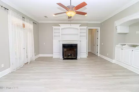 Living - 104 Duffey Dr, Florence, MS 39073 photo 2 of 7