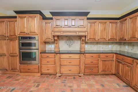 Kitchen - 104 Duffey Dr, Florence, MS 39073 photo 10 of 12