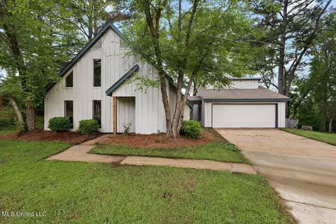 214 Dublin Ct, Brandon, MS 39047