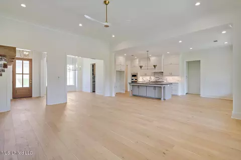 226 Wrights Mill Dr, Madison, MS 39110 photo 7