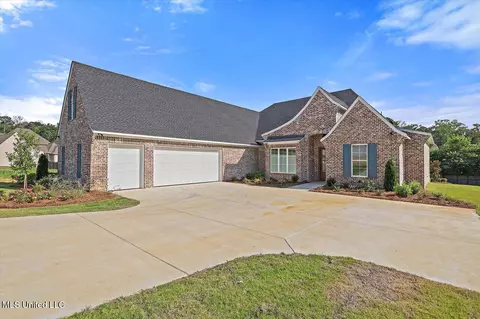 226 Wrights Mill Dr, Madison, MS 39110