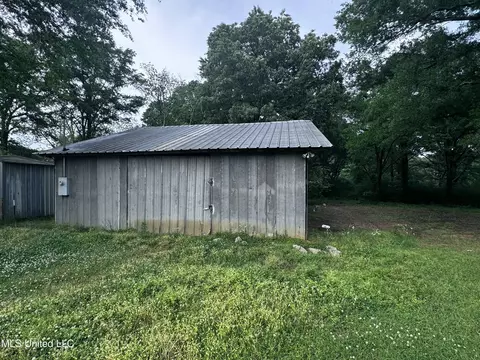 Exterior - 2288 Harperville Rd, Forest, MS 39074 photo 3 of 5