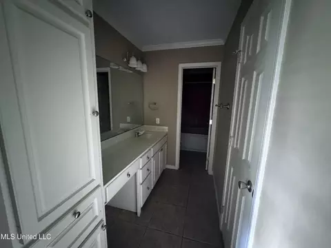 Bath - 2288 Harperville Rd, Forest, MS 39074 photo 2 of 2