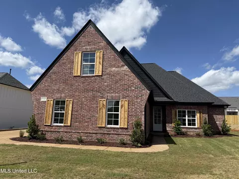 3163 Autumn Wind Dr, Hernando, MS 38632