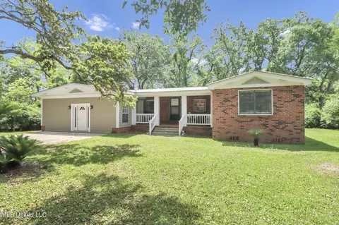503 W Old Pass Rd, Long Beach, MS 39560