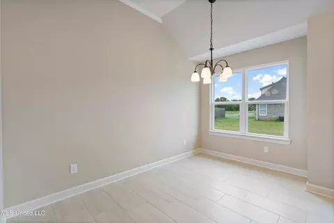 Dining - 6501 Carmel Pt, Walls, MS 38680 photo 1 of 1