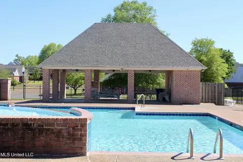 Exterior - 7231 Wind Dr, Olive Branch, MS 38654 photo 12 of 22
