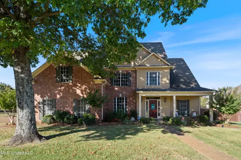 Exterior - 7231 Wind Dr, Olive Branch, MS 38654 photo 3 of 22