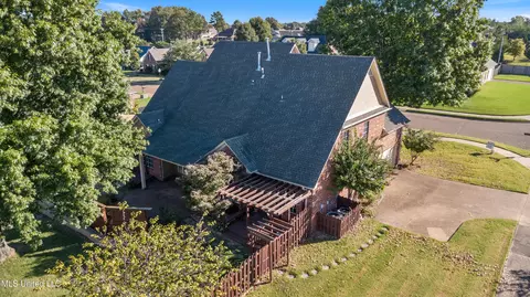 View/Area - 7231 Wind Dr, Olive Branch, MS 38654 photo 3 of 6