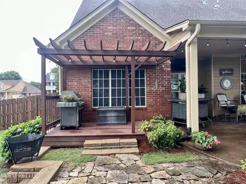 Exterior - 7231 Wind Dr, Olive Branch, MS 38654 photo 17 of 22