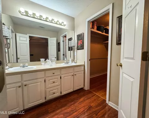 816 Bullrun Circle Cir, Jackson, MS 39272 photo 8